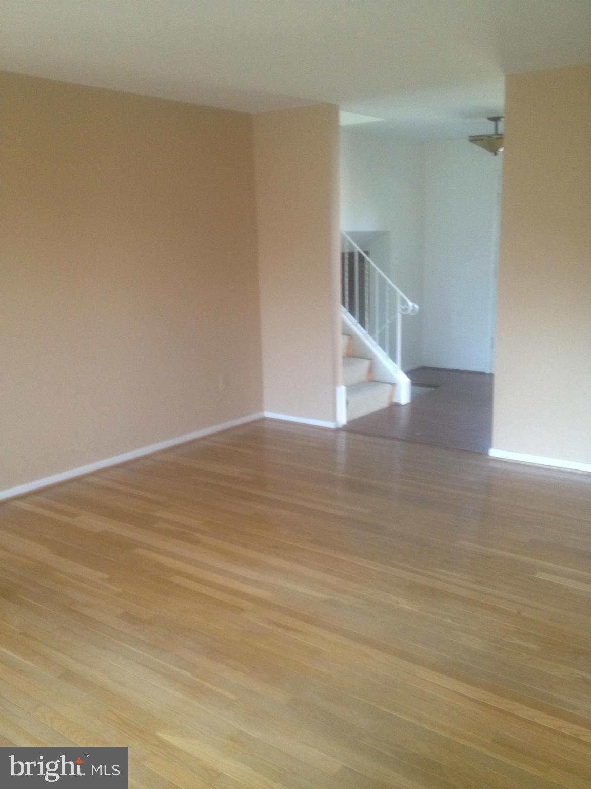 6009 Meriwether Lane Springfield, VA 22150 - Photo 22 of 30 Family Room