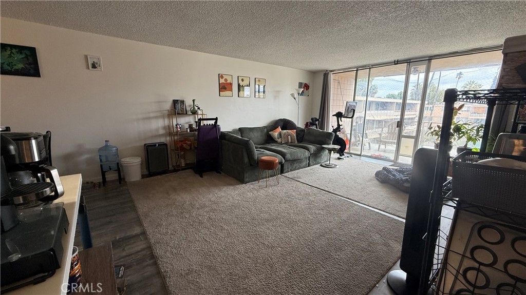 6979 Palm Court, Unit 331J Riverside, CA 92506 - Photo 11 of 34