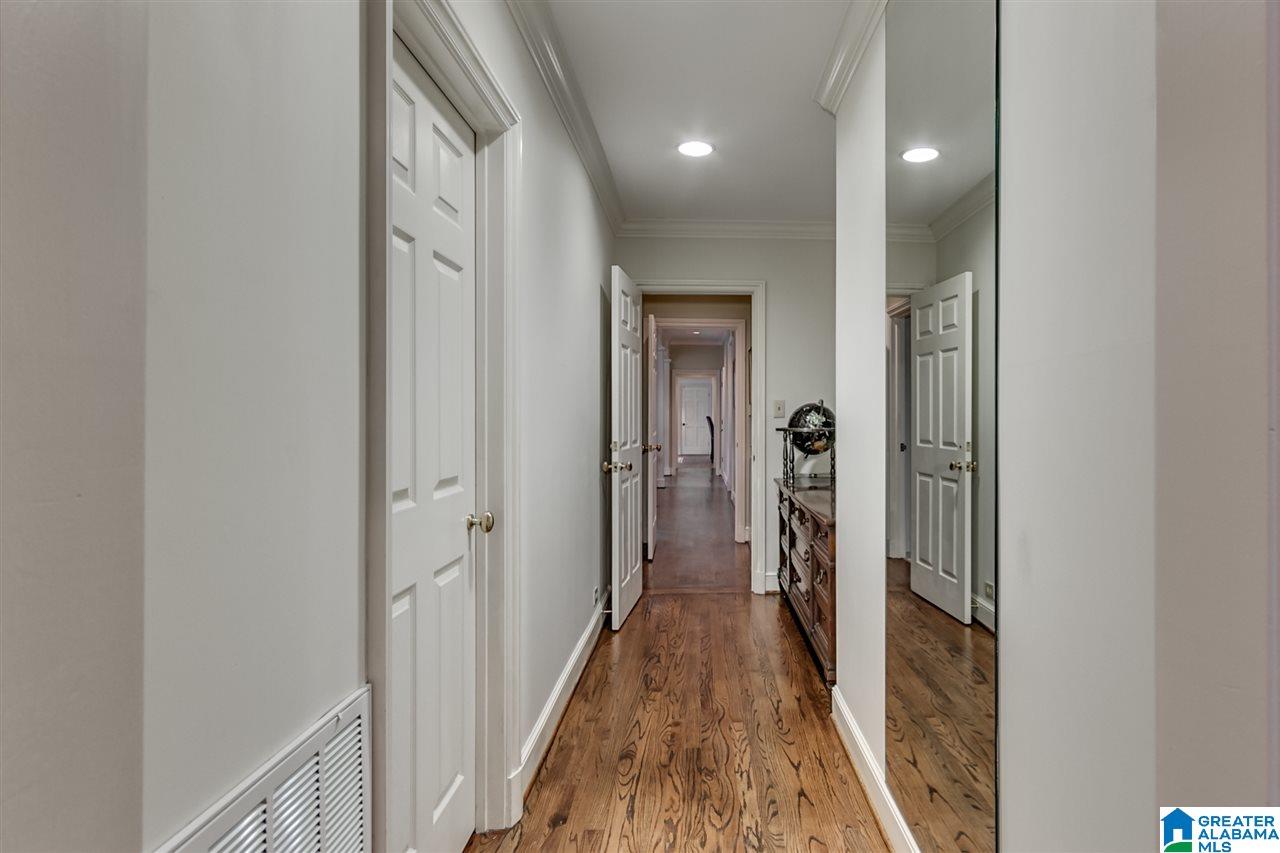 3406 Pine Ridge Road Birmingham, AL 35213 - Photo 14 of 30