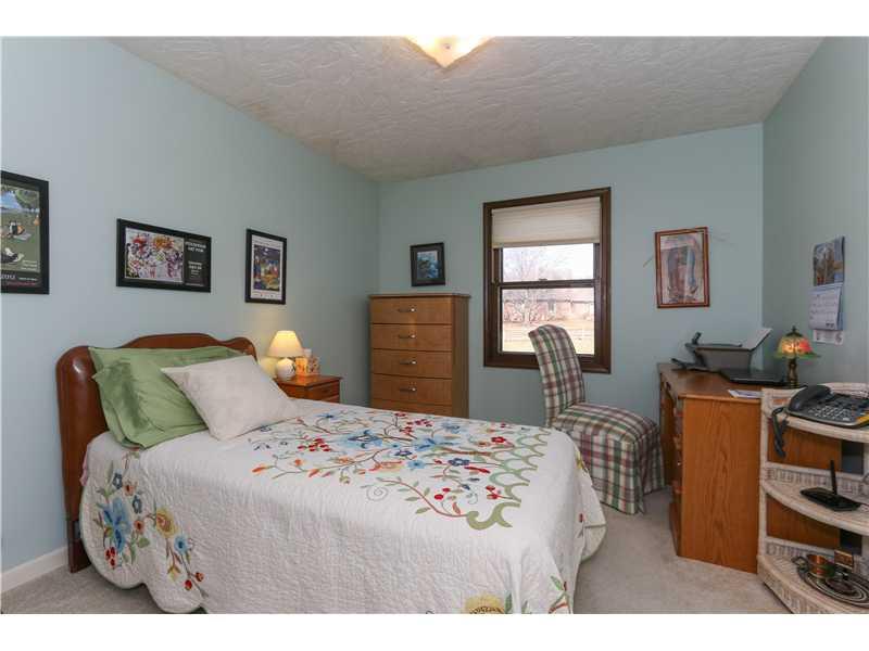 606 Valley Way Road Greenwood, IN 46142 - Photo 17 of 21 Gallery Image 17