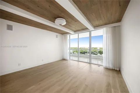 $1,600,000 | 2127 Brickell Avenue, Unit 1805, Miami, FL 33129