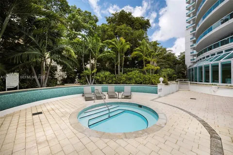 $1,600,000 | 2127 Brickell Avenue, Unit 1805, Miami, FL 33129