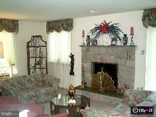 2279 Hill Road Perkiomenville, PA 18074 - Photo 2 of 6 Gallery Image 2