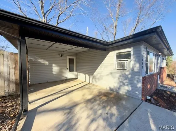 $199,000 | 2061 Ridgeway Drive, Arnold, MO 63010