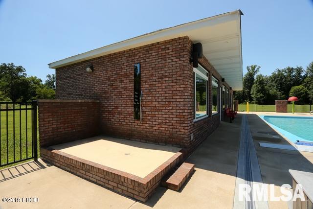 11768 Strawberry Road Carbondale, IL 62901 - Photo 28 of 50
