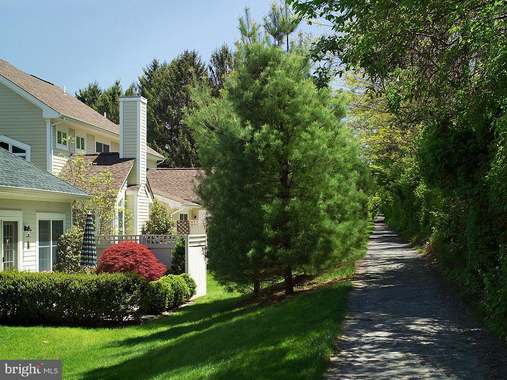 8 Hedge Row Road Princeton, NJ 08540 - Photo 31 of 31