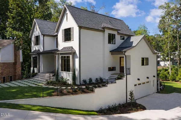 $2,500,000 | 1500 Favorwood Court, Raleigh, NC 27615