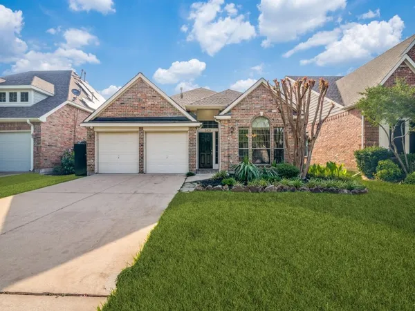 $2,895 | 2821 Vacherie Lane, Dallas, TX 75227