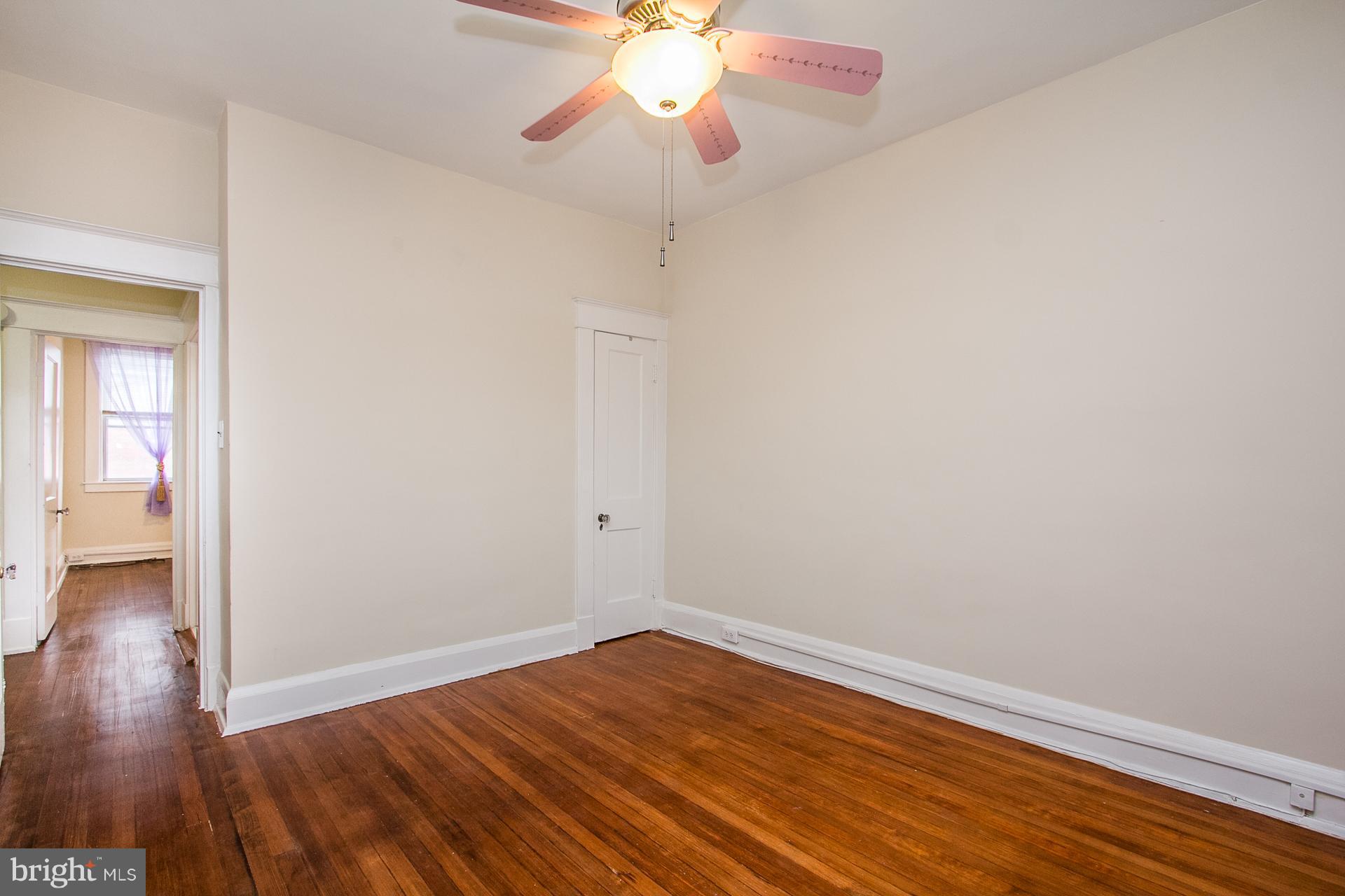4218 Falls Road Baltimore, MD 21211 - Photo 18 of 30 Bedroom