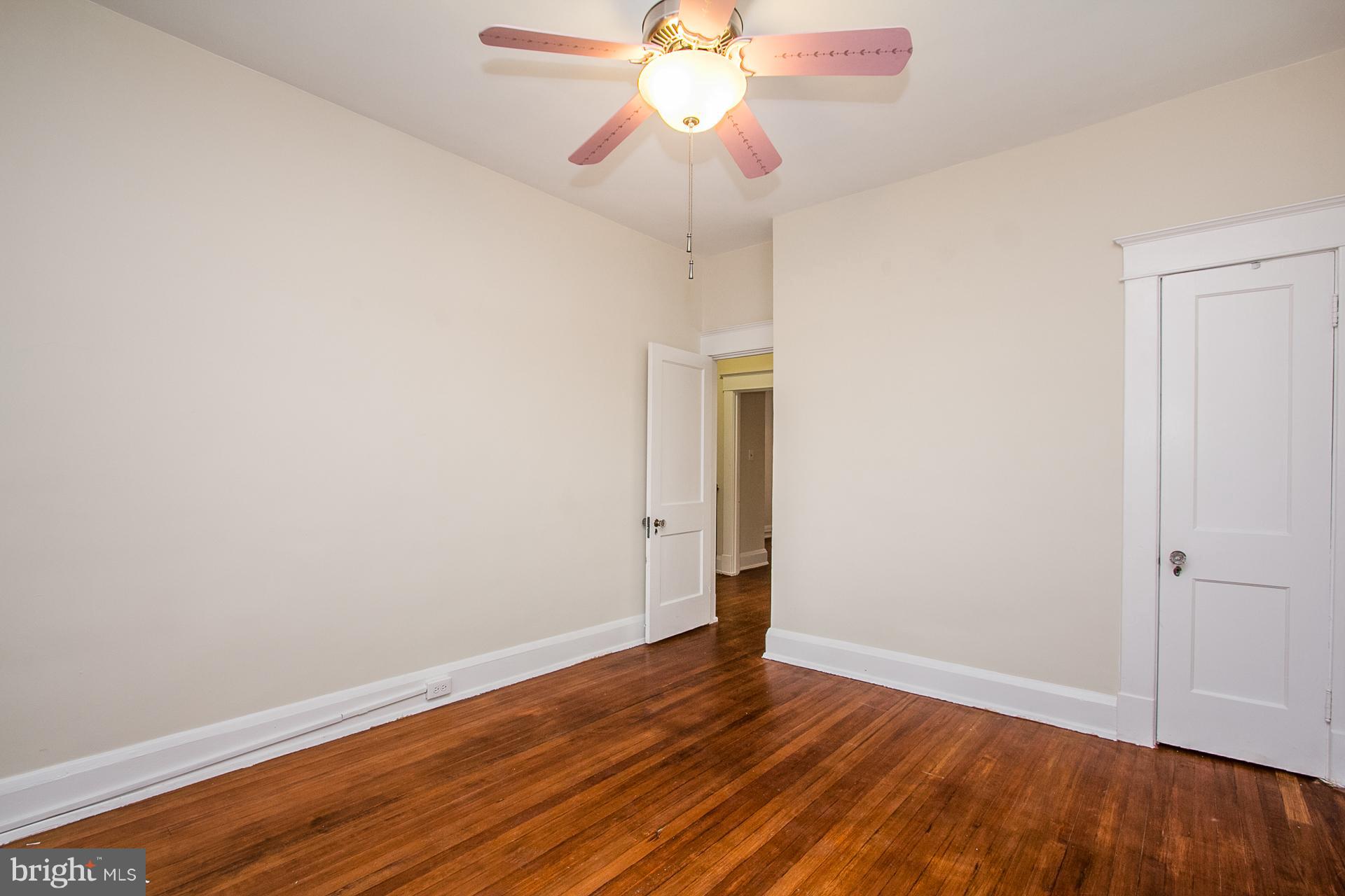 4218 Falls Road Baltimore, MD 21211 - Photo 19 of 30 Bedroom