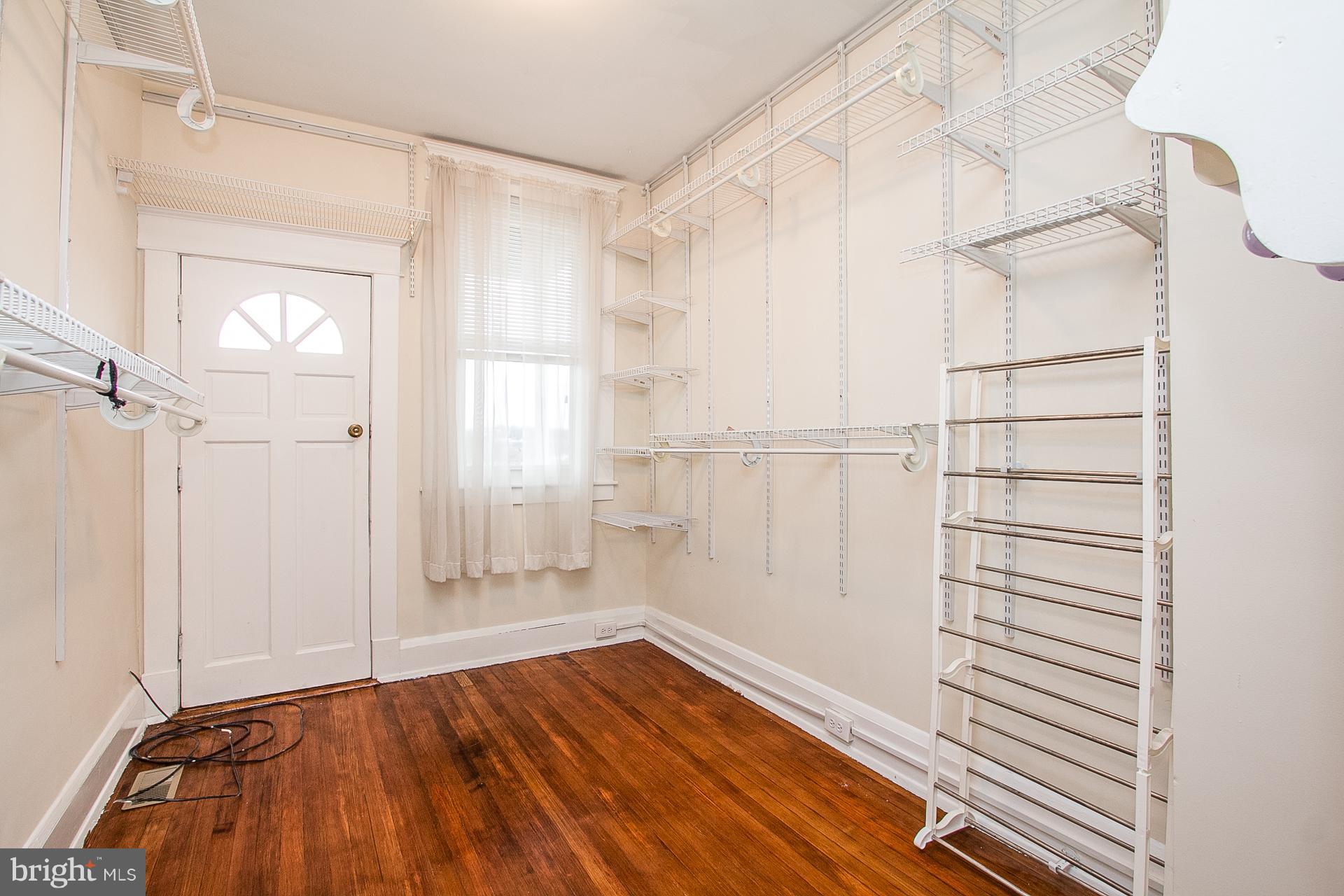4218 Falls Road Baltimore, MD 21211 - Photo 20 of 30 Bedroom
