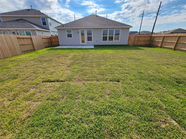 $2,300 | 1530 Grand Olympia Drive, Fresno, TX 77545