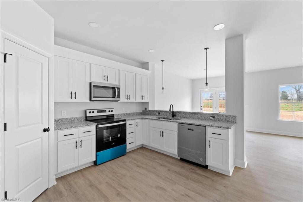 846 Deadmon Road Mocksville, NC 27028 - Photo 8 of 23 Representative photos from the same plan — actual home may vary slightly in colors, finishes, fixtures, etc.