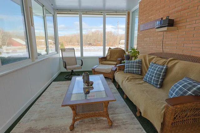 $625,000 | 6490 145th Avenue, Holland, MI 49423