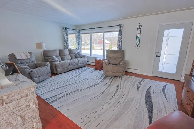 $625,000 | 6490 145th Avenue, Holland, MI 49423