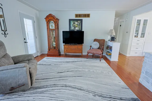 $625,000 | 6490 145th Avenue, Holland, MI 49423