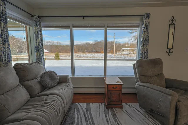 $625,000 | 6490 145th Avenue, Holland, MI 49423