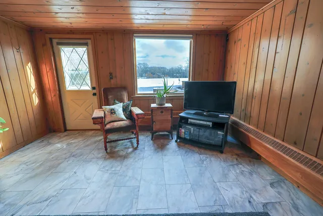 $625,000 | 6490 145th Avenue, Holland, MI 49423