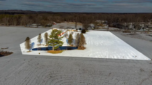 $625,000 | 6490 145th Avenue, Holland, MI 49423