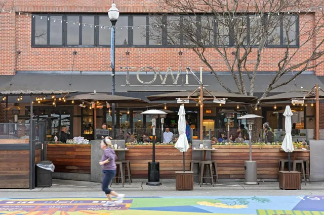 $2,988,000 | 145 Devonshire Boulevard, San Carlos, CA 94070