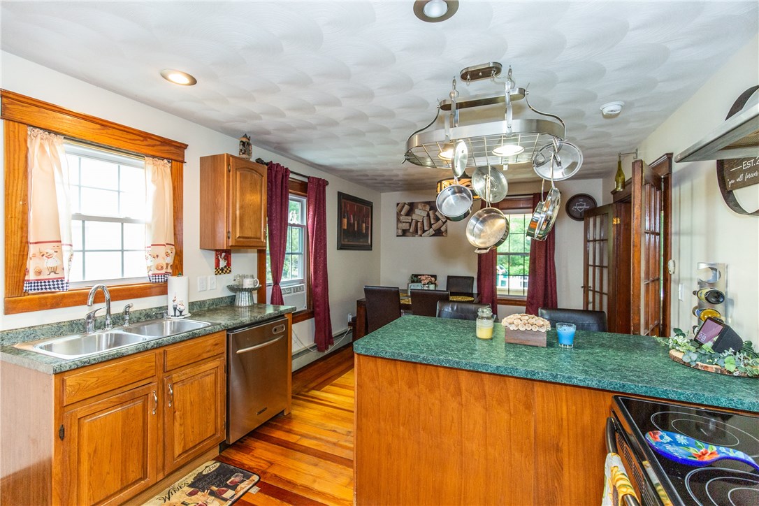396 Main Street Scituate, RI 02831 - Photo 12 of 50 Gallery Image 12