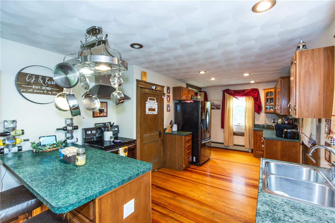 396 Main Street Scituate, RI 02831 - Photo 9 of 50 Gallery Image 9