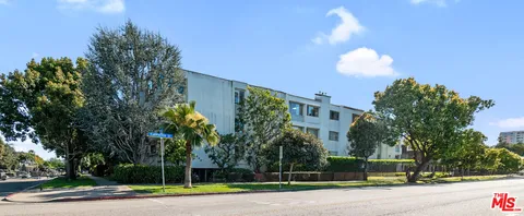 $1,895,000 | 930 California Avenue, Unit 301, Santa Monica, CA 90403