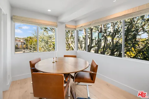 $1,895,000 | 930 California Avenue, Unit 301, Santa Monica, CA 90403