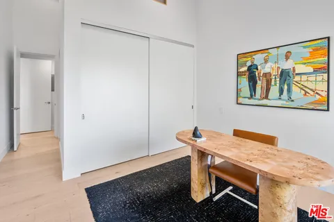 $1,895,000 | 930 California Avenue, Unit 301, Santa Monica, CA 90403
