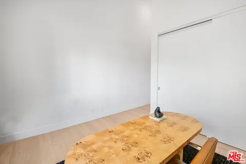 $1,895,000 | 930 California Avenue, Unit 301, Santa Monica, CA 90403