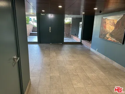 $1,895,000 | 930 California Avenue, Unit 301, Santa Monica, CA 90403