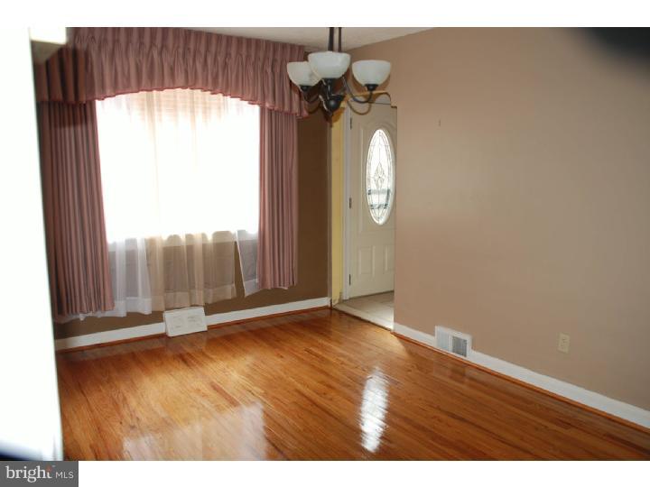 8312 Rodney Street Philadelphia, PA 19150 - Photo 5 of 21 Living Room
