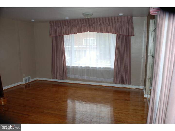 8312 Rodney Street Philadelphia, PA 19150 - Photo 8 of 21 Dining Room