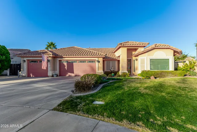 $695,000 | 3532 East Fairbrook Circle, Mesa, AZ 85213