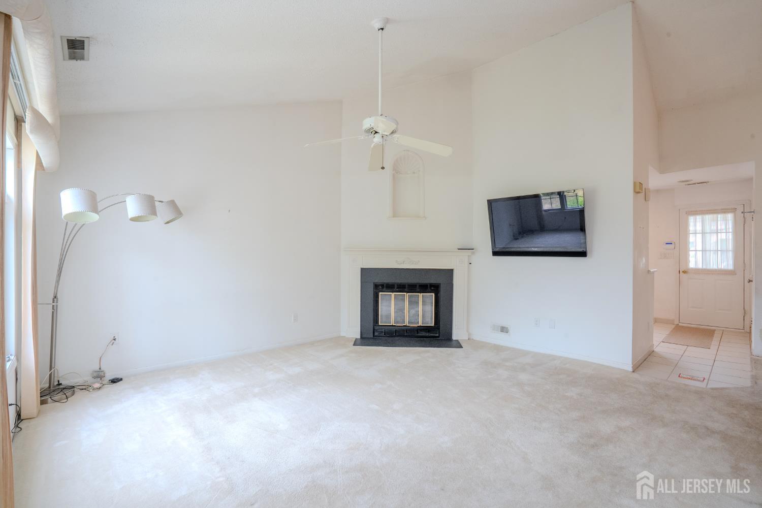 1 Rutland Lane, Unit F Monroe Township, NJ 08831 - Photo 9 of 26