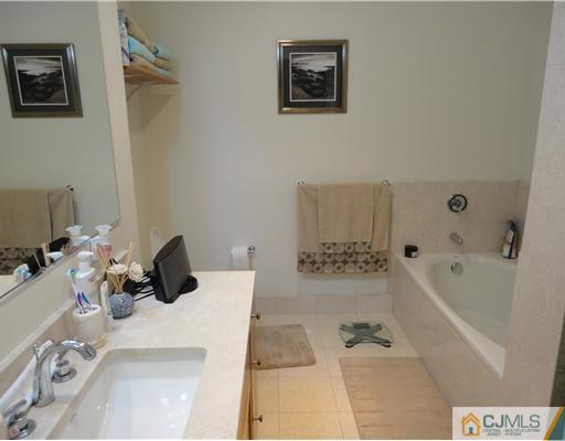1 Spring Street, Unit 2202 New Brunswick, NJ 08901 - Photo 15 of 20 Gallery Image 15