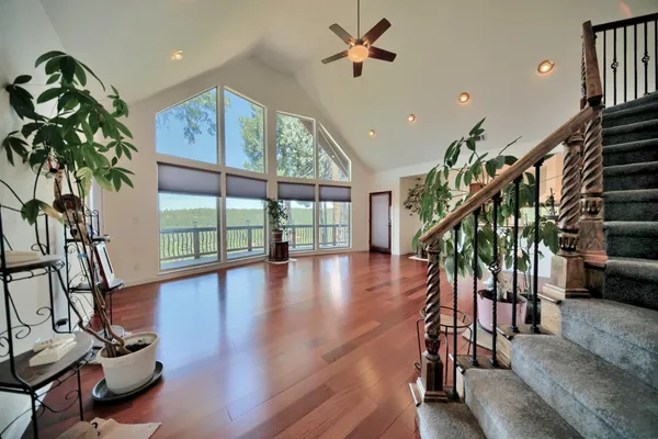 $675,000 | 19015 Pine Drive East, Pioneer, CA 95666