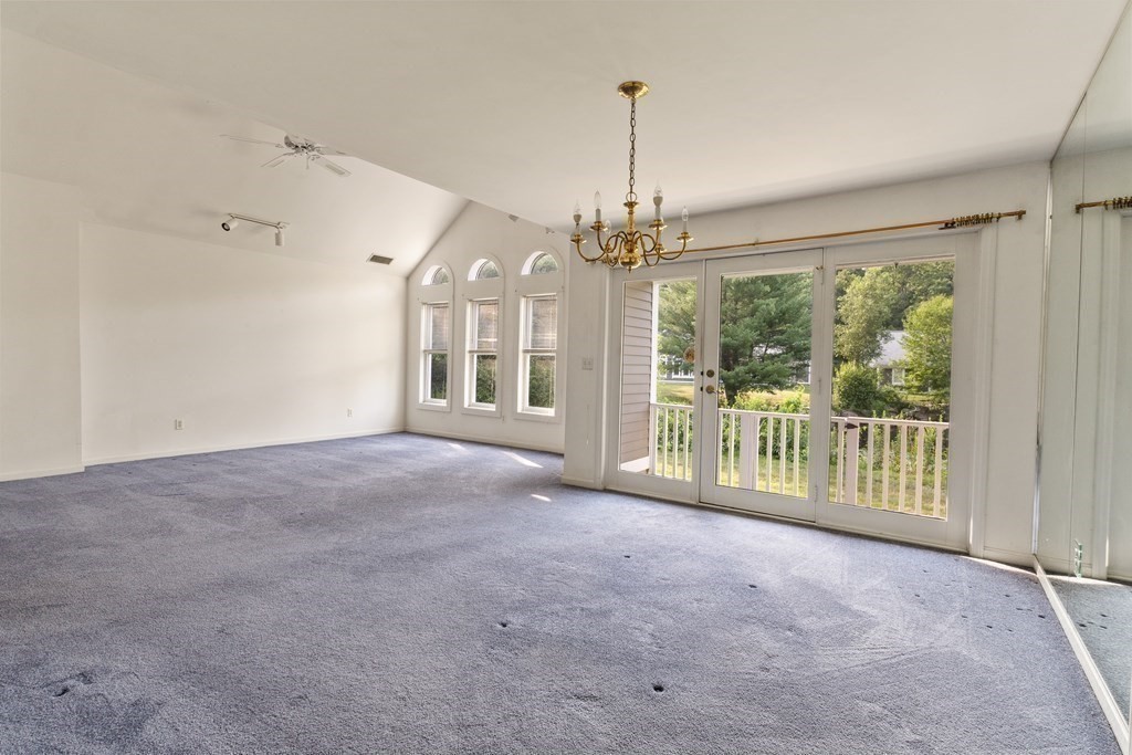 29 Ledgebrook Drive, Unit 29 Blackstone, MA 01504 - Photo 7 of 38