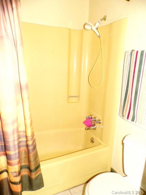 3006 Chestnut Road, Unit 15 Lincolnton, NC 28092 - Photo 11 of 23 Gallery Image 11
