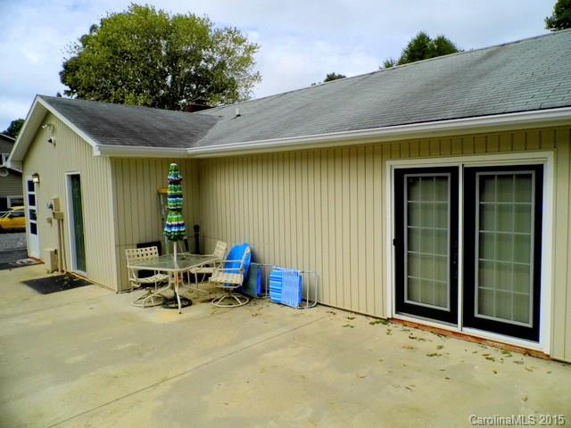 3006 Chestnut Road, Unit 15 Lincolnton, NC 28092 - Photo 17 of 23 Gallery Image 17
