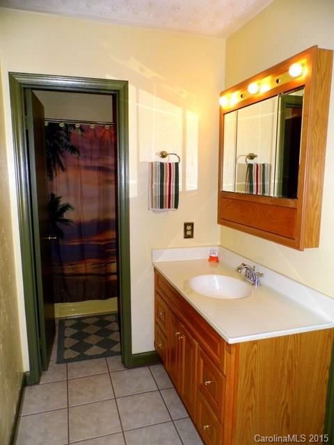 3006 Chestnut Road, Unit 15 Lincolnton, NC 28092 - Photo 10 of 23 Gallery Image 10