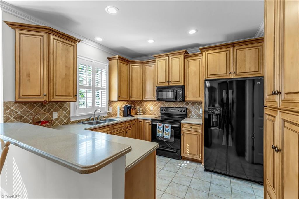 2366 Addison Boulevard High Point, NC 27262 - Photo 17 of 43 Gallery Image 17