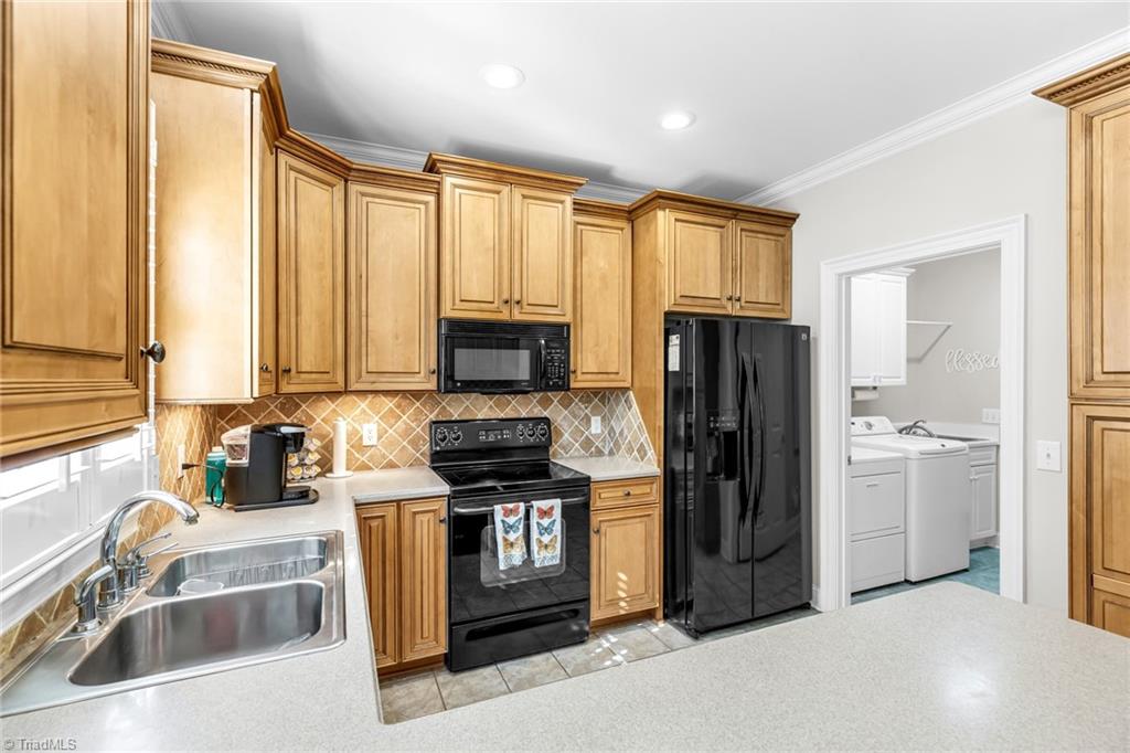 2366 Addison Boulevard High Point, NC 27262 - Photo 21 of 43 Gallery Image 21