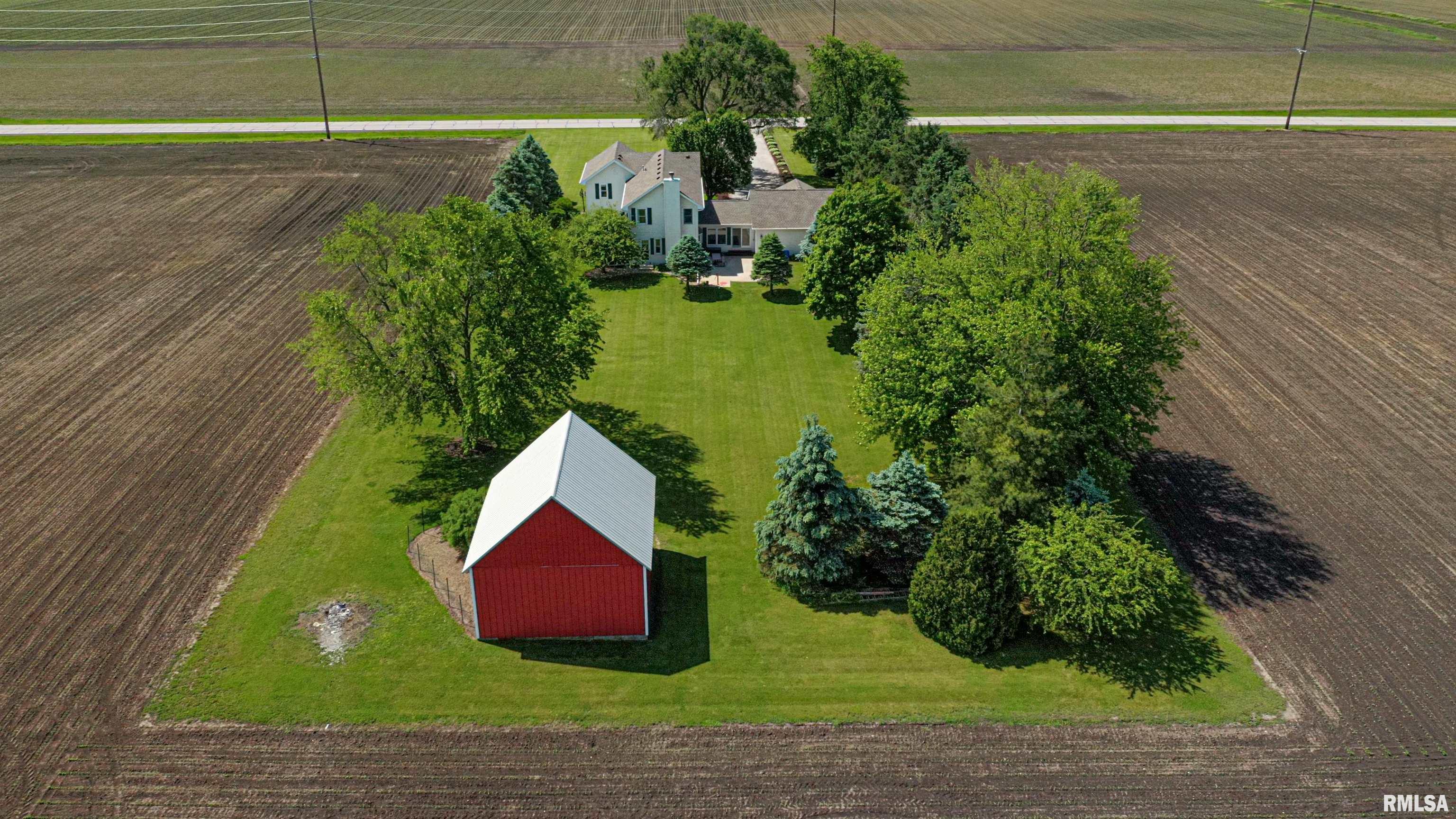 701 East Queenwood Road Morton, IL 61550 - Photo 5 of 57