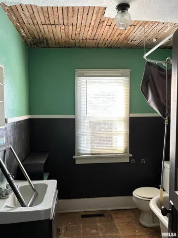 $50,000 | 103 Southwest 4th Street, Galva, IL 61434