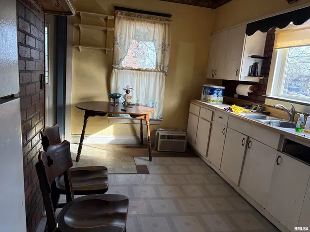 $50,000 | 103 Southwest 4th Street, Galva, IL 61434