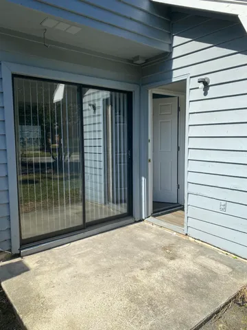 $1,495 | 8040 Thelen Street, North Charleston, SC 29406