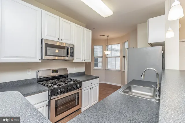 $270,000 | 18 Hawk Rise Lane, Unit 205, Owings Mills, MD 21117