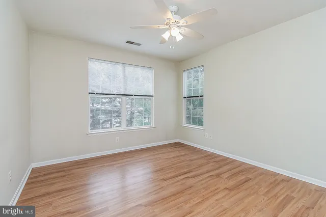 $270,000 | 18 Hawk Rise Lane, Unit 205, Owings Mills, MD 21117