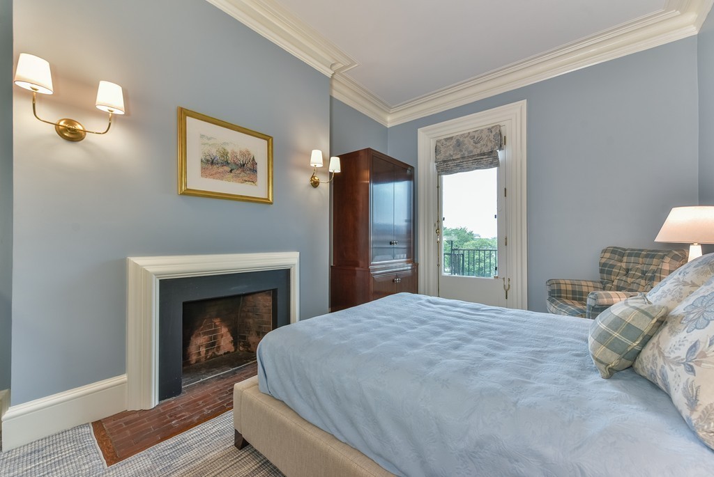 340 Beacon Street, Unit 2/3 Boston, MA 02116 - Photo 11 of 15